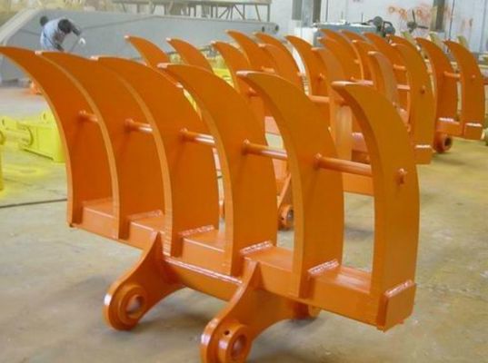 Stalowe grabiarki szczotkowe z ostrymi szczytami Standardowy kształt 200-4000 kg dla idealnego wykopaliska